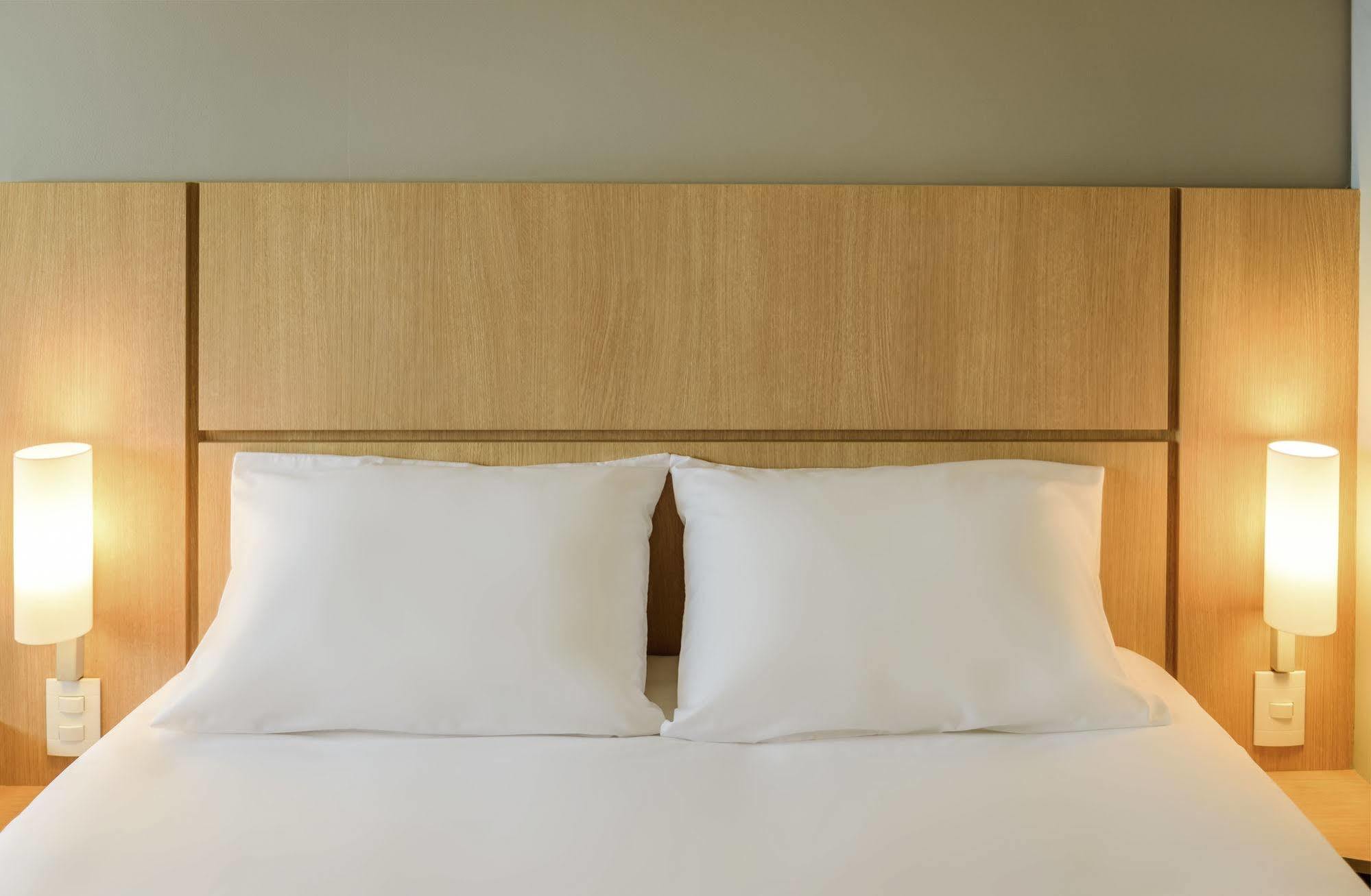 B&B Hotel Amiens Centre Cathedrale Екстер'єр фото